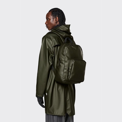 4---0001_Base_Bag-Backpacks-13750-65_Evergreen-2