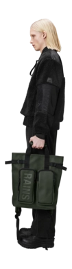14240_green_men_1-_no-bg