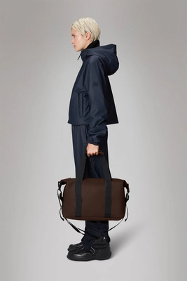 3---Hilo_Weekend_Bag_Small-Weekender-14220-23_Frame-13