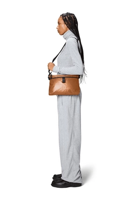 4---14780_rust_AW24_women_1