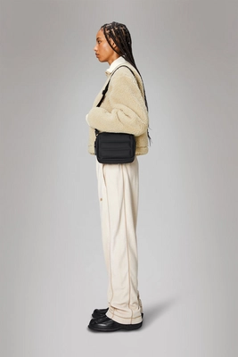 Shield_Box_Bag-Crossbody-14950-01_Black-6
