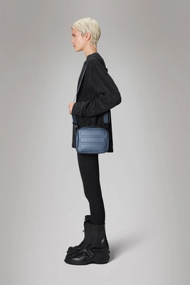 Shield_Box_Bag-Crossbody-14950-36_Bay-12