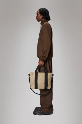 3---Tote_Bag_Micro-Tote-14180-24_Sand-13
