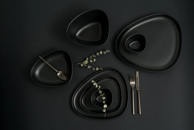 990167_Curve_Stoneware_Bowl_M_black_9