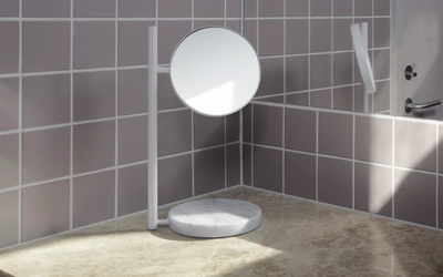4---2022_Pose_Mirror_White_02
