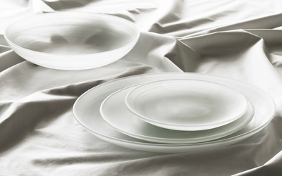 3---2022_Cosmic_Plate_White_Group_02