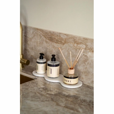 3---Oslo_-_Marble_board-Marble-450-00_Neutral_No_color-2_932x1438