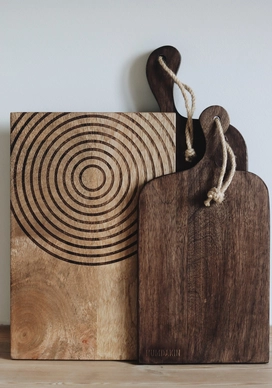 Decorative_Wooden_Board-Accessories-531-023_Mango_wood-1_df7d4612-9ddb-459e-bec3-faa9ba575432_1263x1800