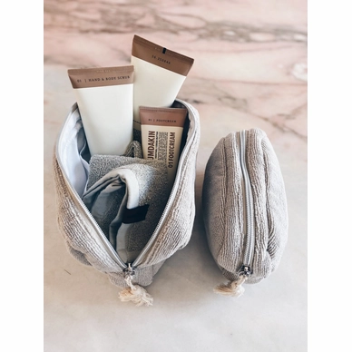Terry_cosmetic_bag-Accessories-575-01_Light_Stone-1_1349x1799