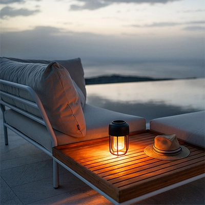3---LIGHT-No1_Black_LEVEL2_Set-papyrus_HOUE_3738