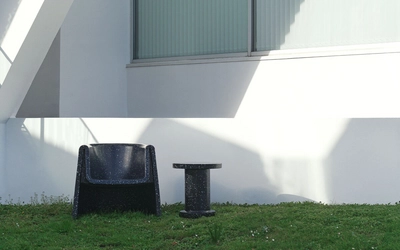 6---2024_Bit_Lounge_Chair_Bit_Side_Table_Black_03