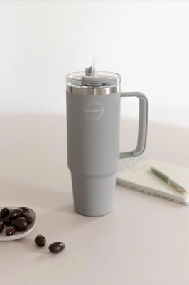 4---lightgrey-thermocupwithstraw4_950x