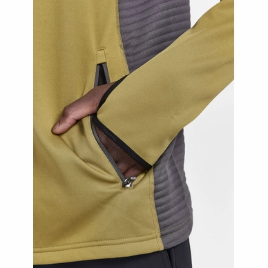 6---1911662-632985_ADV Tech Fleece Thermal midlayer M_Closeup5_Preview