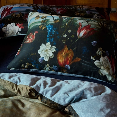 6---Elegant_View_Duvet_cover_Sky_401787_100_365_LR_S2_P