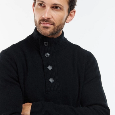 6---MKN0585BK31_AW22_detailb_model_1