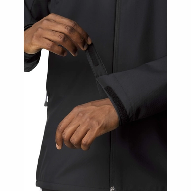 6---Ms-Pace-Jacket_True-Black_800055_900_DET_1007_C_72