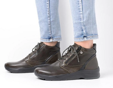 6---wolky-hoge-veterschoenen-05891-glacier-24770-cactus-leer-sfeer