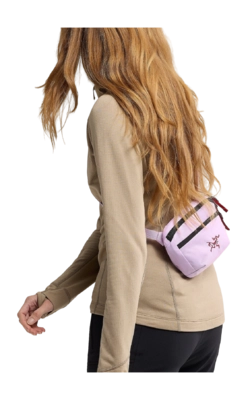 5---F23-X000006157-Mantis-1-Waistpack-Storm-Glow-Back-View-_no-bg