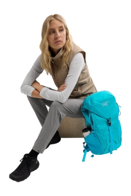 F23-X000006933-Mantis-20-Backpack-Blue-Tetra-Full-Body-_no-bg
