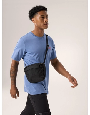 7---S24-X000008973-Mantis-2-Waist-Pack-Black-II-Side-View