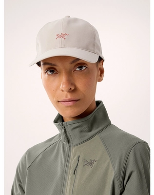 4---F24-X000007074-Small-Bird-Cap-Rune-Solaris-Front-View
