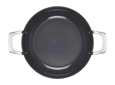 4---le-creuset-essential-ceramic-provencaalse-sauteuse-28-cm-3_1-_no-bg