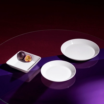 2---1005929_iittalaemea_03_iittala-teema-dish-square-16-x-16-cm-white