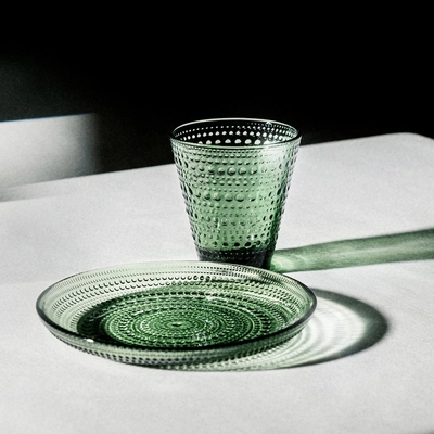 3---1070590_iittalaemea_04_iittala_kastehelmi-plate-170mm-pine-green