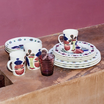 5---1070934_iittalaemea_05_iittala_taika-plate-27cm-sato1