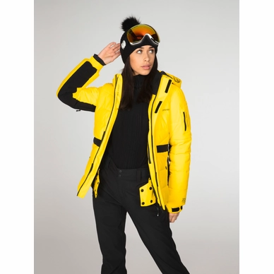 6610102_711_model_front-half_03