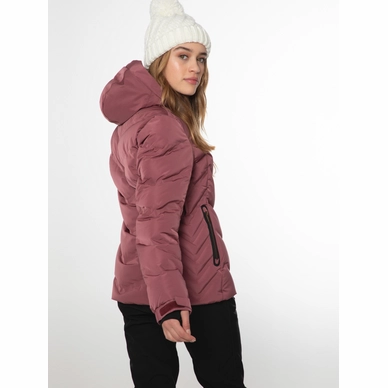 6610212_816_model_back-half_01