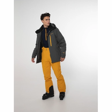 6710312_672_model_front-full_02