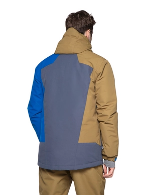 6710492_470_model_back-half_01