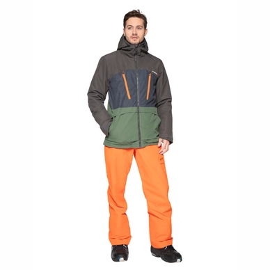 6710592_468_model_front-full_01
