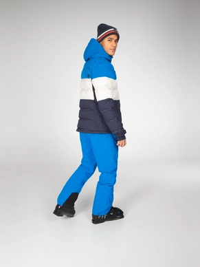 6711802_905_model_back-full_01_web