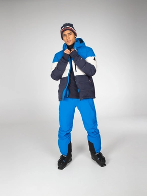 6711802_905_model_front-full_02_web