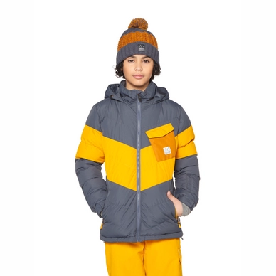 6810192_900_model_front-half_01