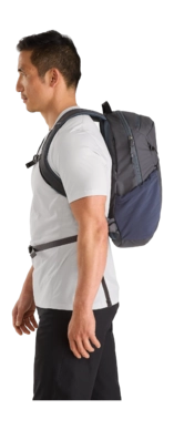 Mantis-16-Backpack-Graphite-Side-View-Left-_no-bg