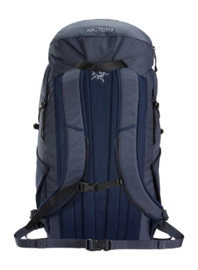 2---Mantis-20-Backpack-Black-Sapphire-Back-_no-bg