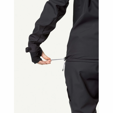 7---Ws-Pace-Jacket_True-Black_800054_900-6_DET_1001_C_72