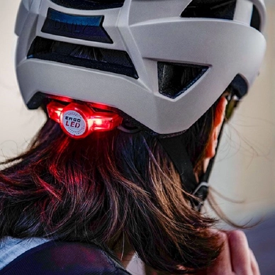 7---bell-daily-led-mips-road-bike-helmet-specs-700x700