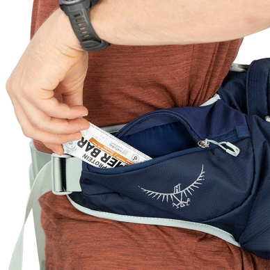 7---talon_6_-_twin_zippered_hipbelt_pockets