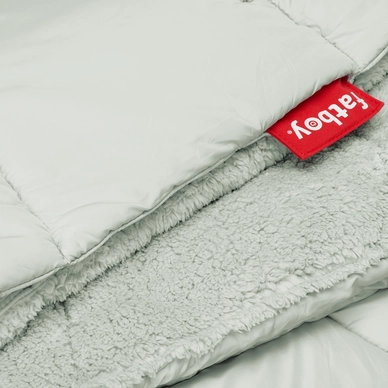 7---FATBOY_hotspot_blanket_foggy_dew_closeup_03_105292