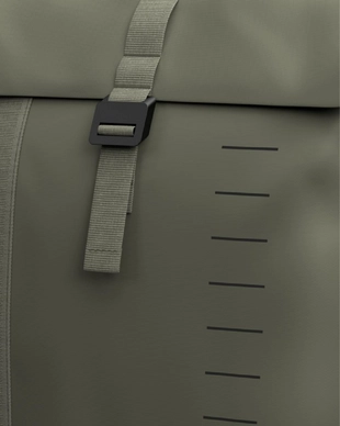 2---Essential_20Tote_2040L_2037