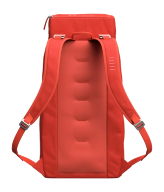 3---Hugger_2030L_20Falu_20Red03-_no-bg
