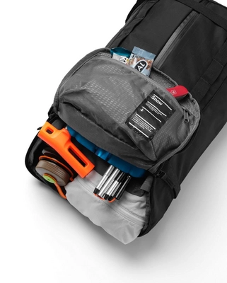 5---Backcountry_Backpack_20L_Black_Out-4
