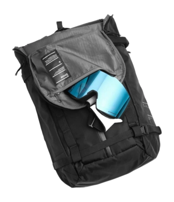 5---Backcountry_Backpack_25L_Black_Out-7