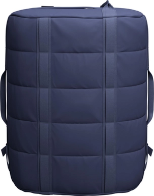 6----The_Roamer_Duffel_60L_2000188300901_BlueHour_1_lowres