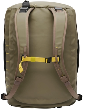 12---Roamer Duffel 60L_chris burkard_4_lowres