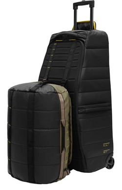 13---Roamer Duffel 60L_chris burkard_5_lowres